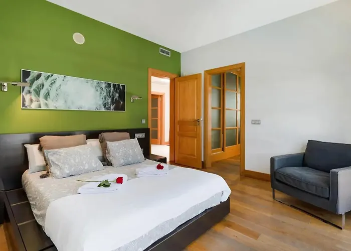 Villa Charming In With Private Pool