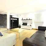 Charming In With Private Pool *