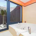 Villa Charming In With Private Pool *
