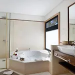 Charming In With Private Pool Villa