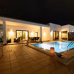 Charming In With Private Pool Villa