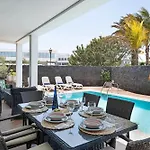 Villa Charming In With Private Pool *