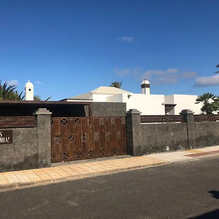 Charming In With Private Pool * Playa Blanca (Lanzarote)