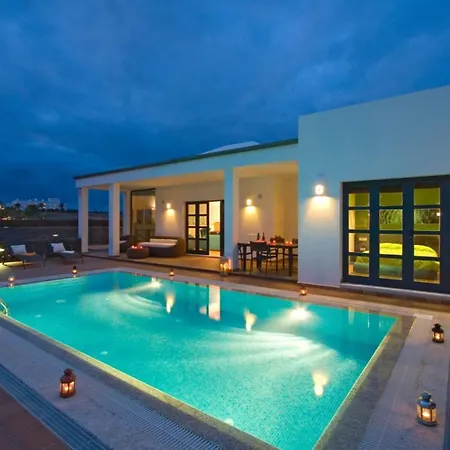 Charming In With Private Pool Willa Playa Blanca (Lanzarote)
