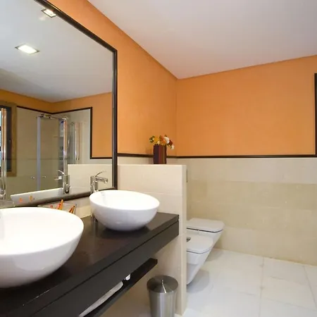 Charming In With Private Pool Willa *
