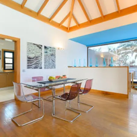 Willa Charming In With Private Pool