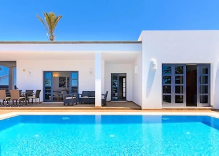 Villa Charming In With Private Pool Playa Blanca (Lanzarote)