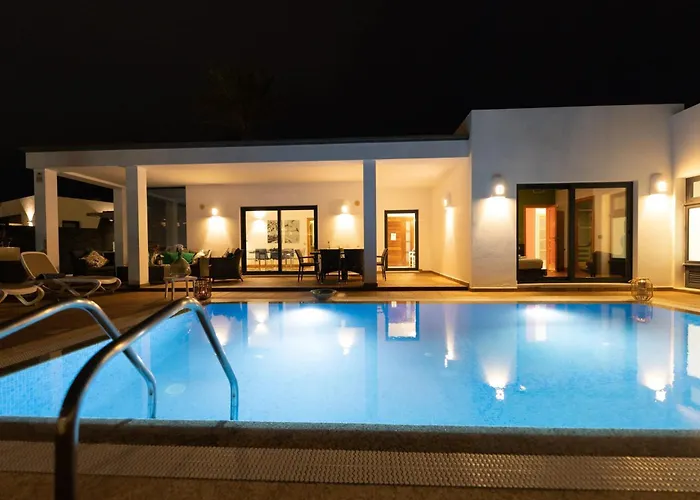 فيلة Charming In With Private Pool بلايا بلانكا